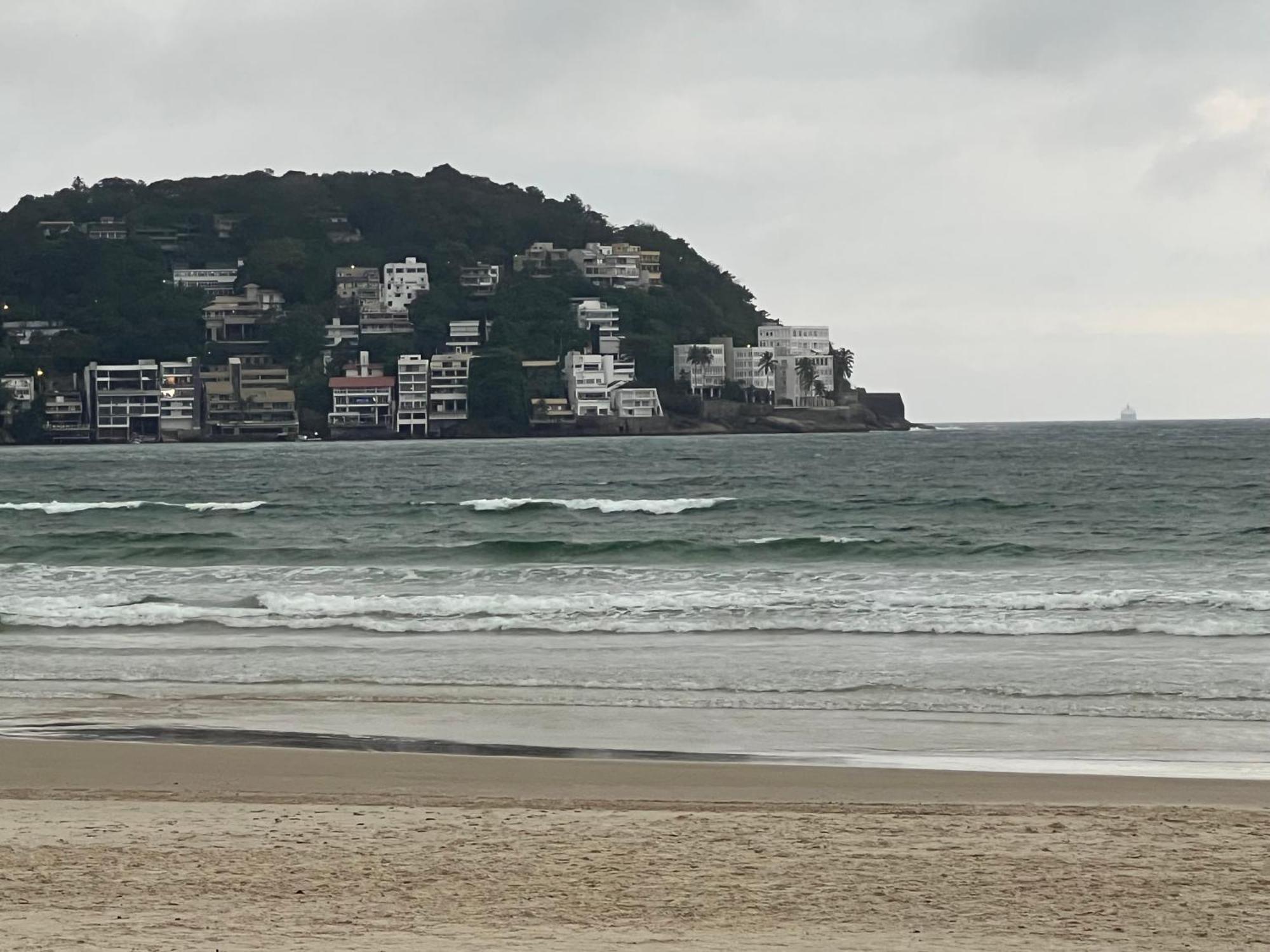 Apartamento 100 Mts Da Praia Guarujá Eksteriør billede